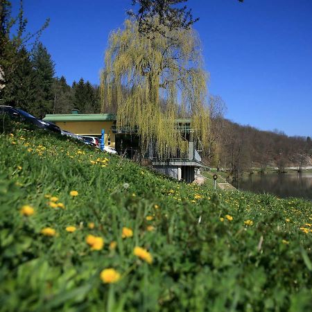 Motel Dobra 더가리사 외부 사진